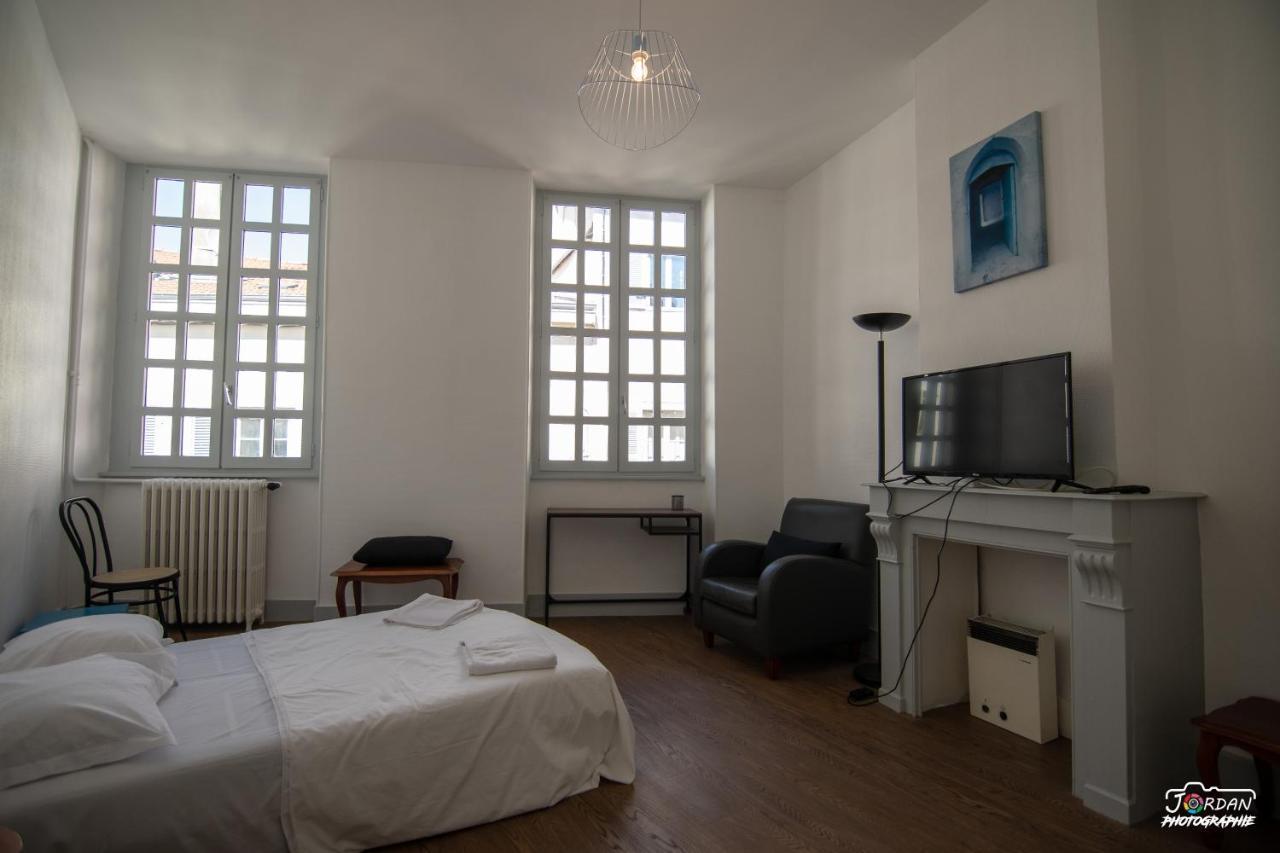 בורג-אן-ברס Hyper Centre - 3 Chambres - Gare - Wifi - Cosy מראה חיצוני תמונה