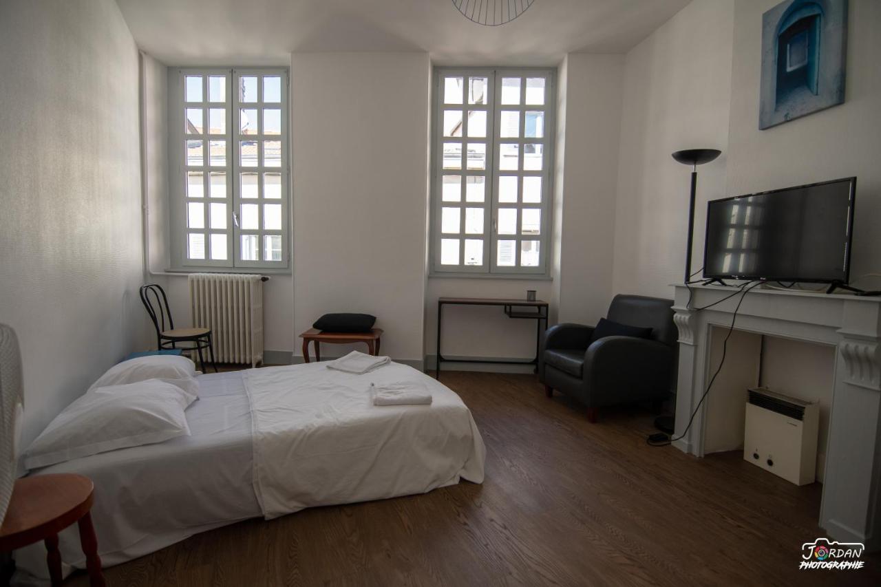 בורג-אן-ברס Hyper Centre - 3 Chambres - Gare - Wifi - Cosy מראה חיצוני תמונה